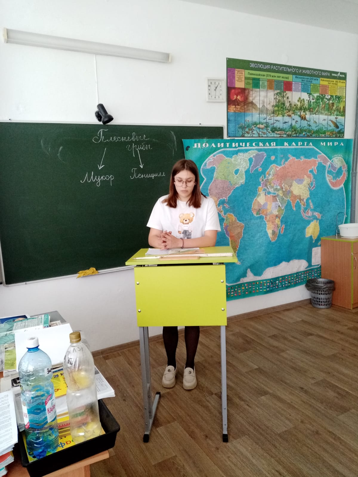 Ученица 7 класса презентовала проект по Точке Роста:&amp;quot; Выращивание плесневого гриба Мукора и Пеницилла и их микроскопическое исследование&amp;quot;